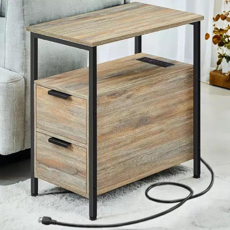 Table de chevet étroite