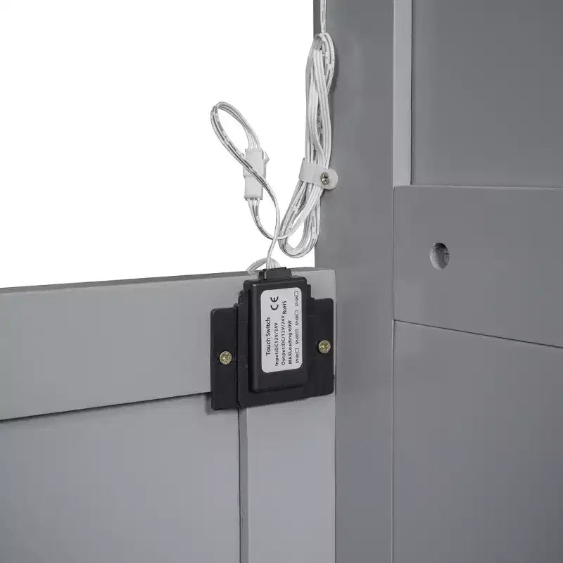Lit en bois moderne, se repliant en armoire avec étagères, penderie et éclairage LED