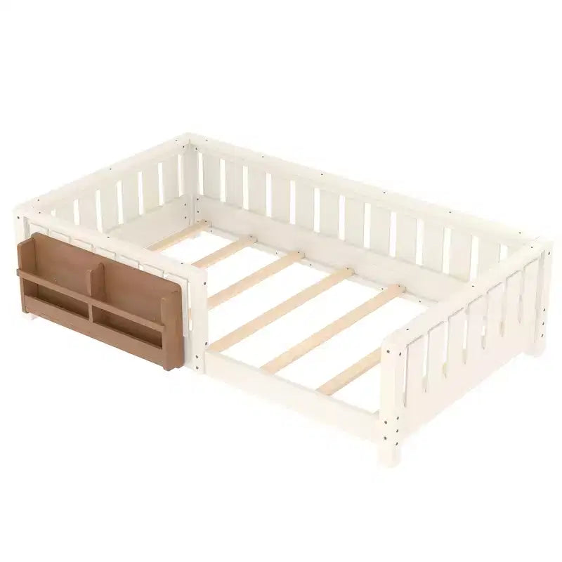 Lit simple avec étagère intégrée et barrière de sécurité de haute qualité
